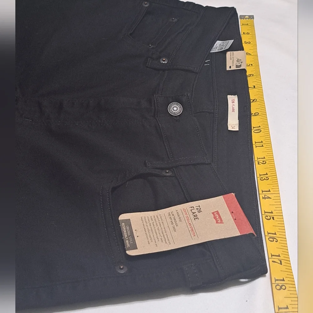 Levi's Women's 726 High-Rise Flare  Stretch  Denim Jeans Black 34 X 32 NWT - Picture 11 of 15
